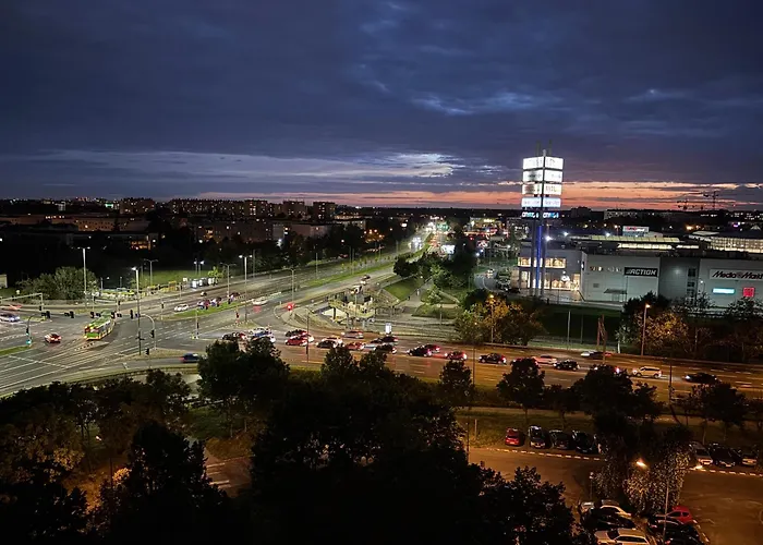 Osiedle Zwyciestwa Chic By Bookinghost *